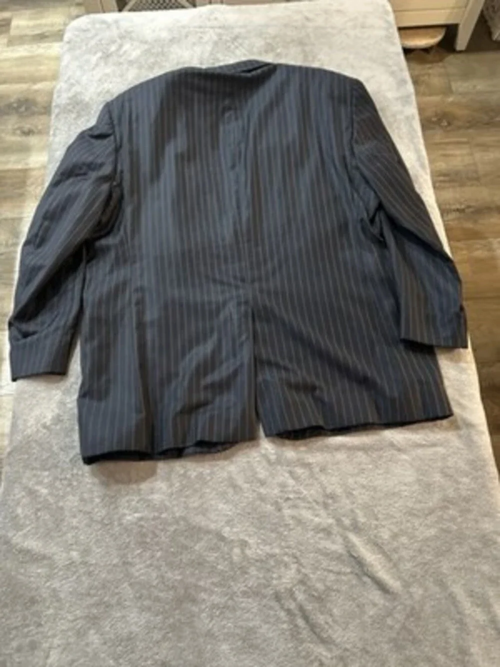 Jos. A. Bank Men's Tuxedo Blazer Black Striped 2-Button Notch Lapel 28